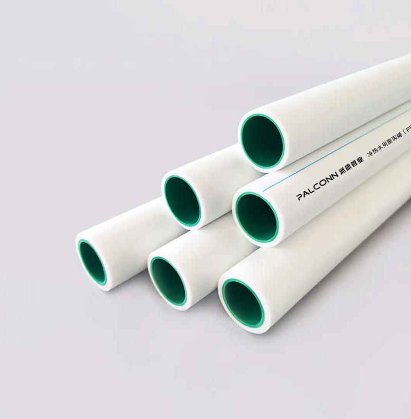 專業(yè)地暖管與管材管件生產(chǎn)廠家 產(chǎn)品種類多，規(guī)格齊全，服務(wù)一流